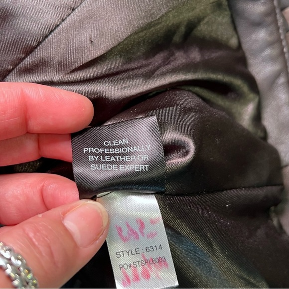 ST. JOHN - WOVEN LEATHER JACKET - WITH REMOVABLE RABBIT FUR COLLAR- WOMENS LARGE - Picture 15 of 15